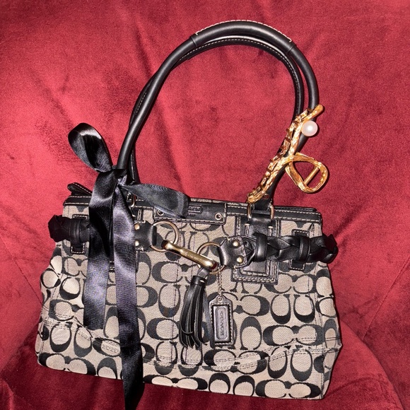 Coach Hampton satchel - Picture 1 of 5